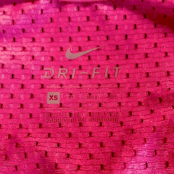 Nike Breathe Dri Fit Topper XS NWT - Picture 3 of 4